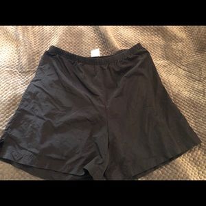 EUC Land's End swimsuit coverup shorts.